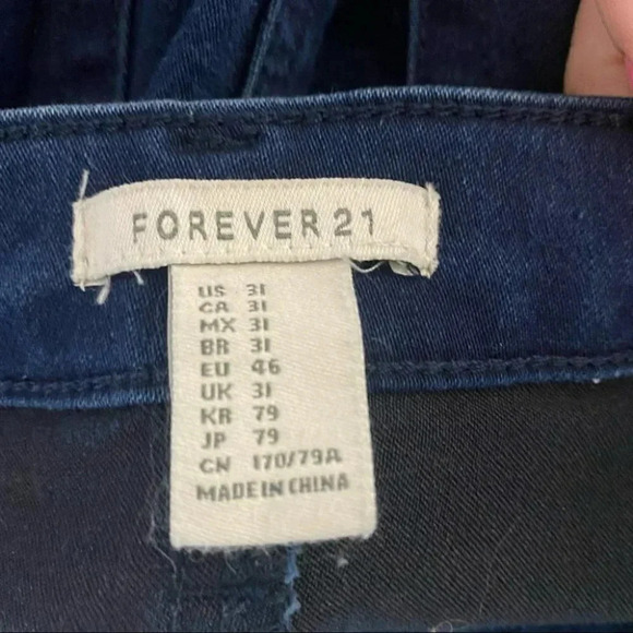 Forever 21 dark blue size 31 jeans - Picture 6 of 6